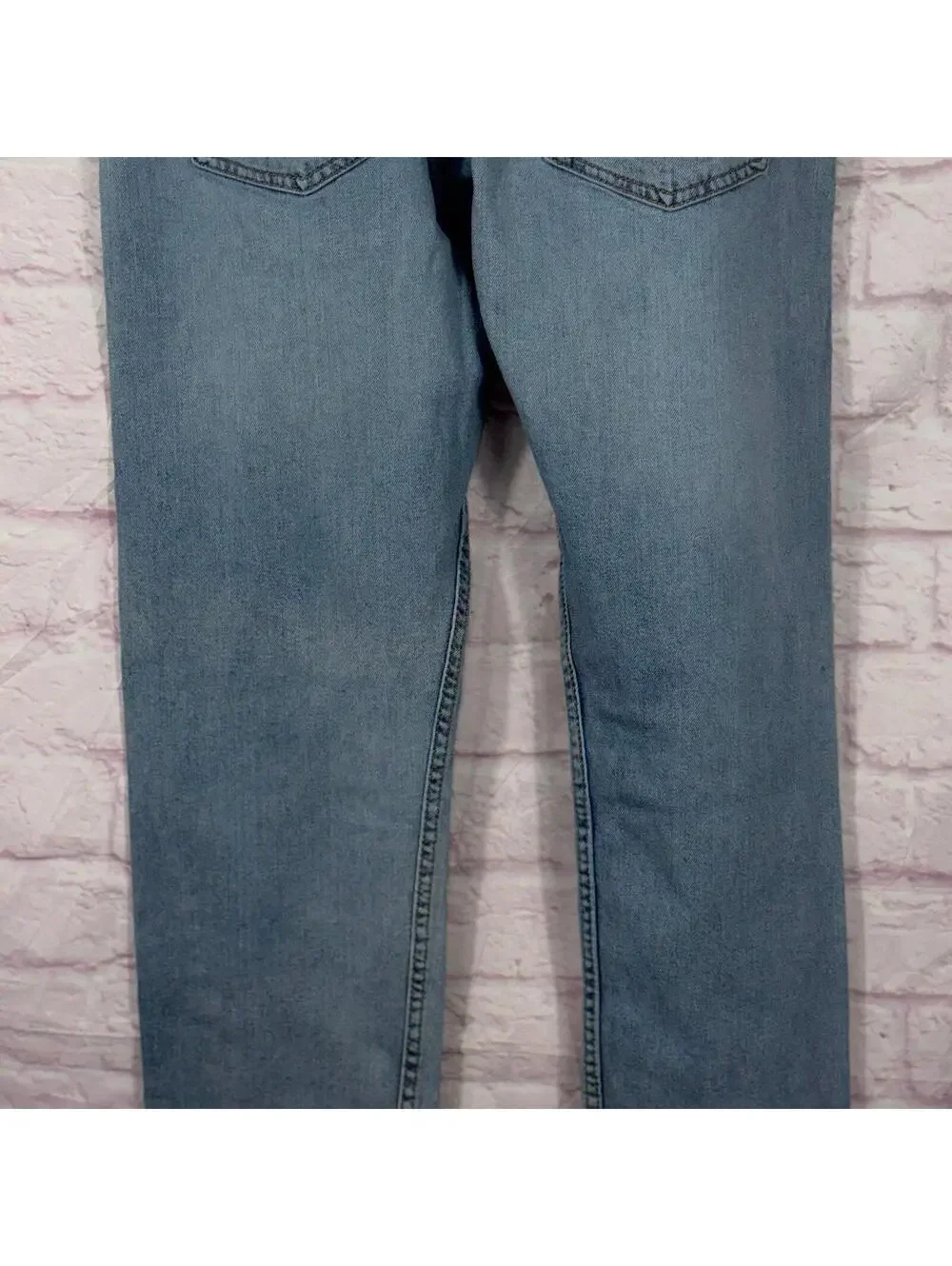 Levi's 512 Slim Tapered Distressed Jeans Size 36x32 - Picture 8 of 11